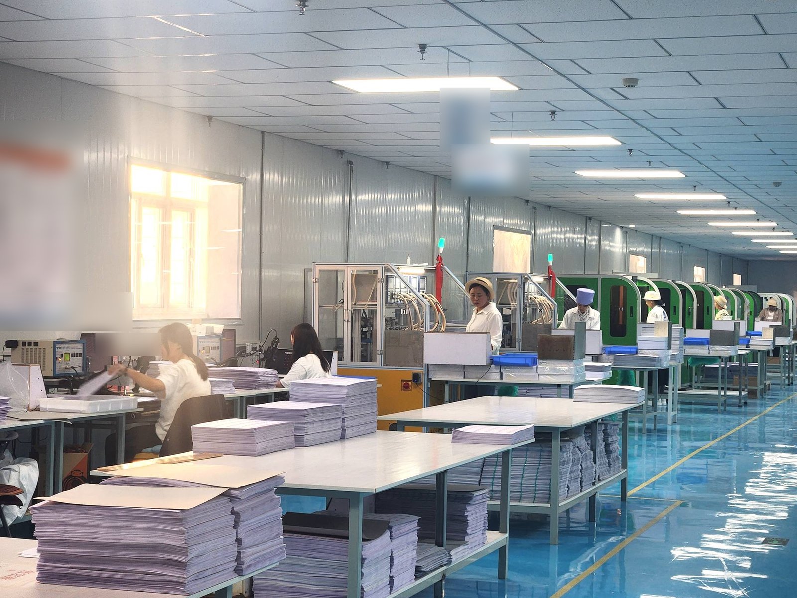 Dust-free cleanroom workshop where LOZAVY workers assemble RFID products