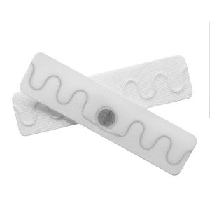 Flexible RFID tag for industrial washing front