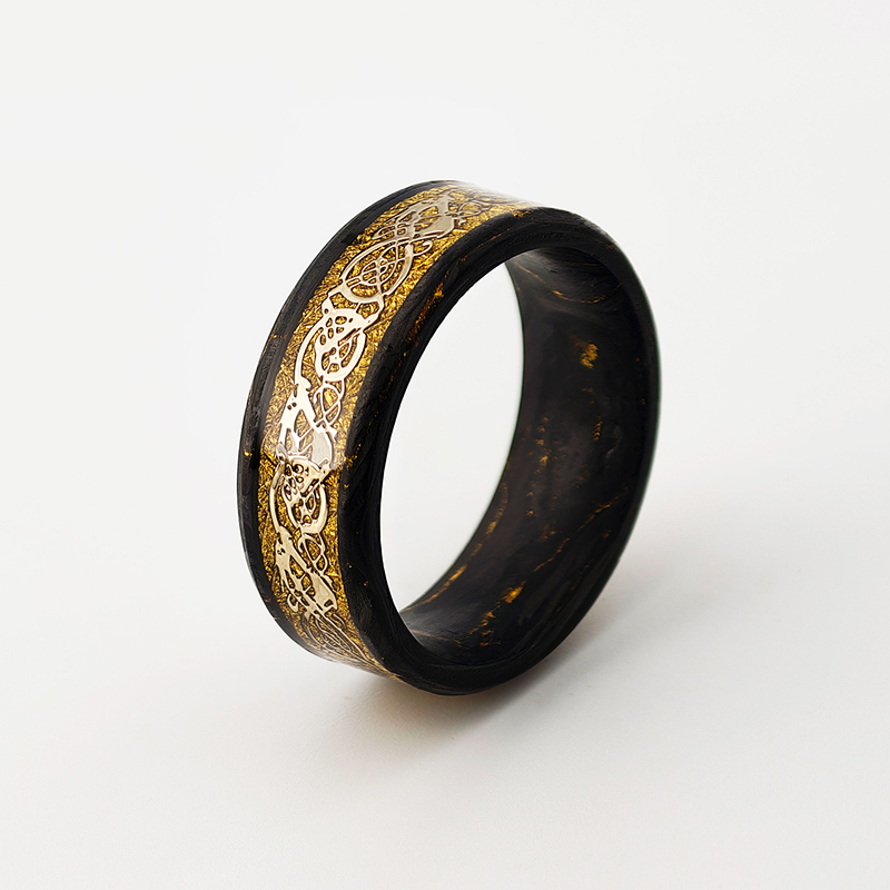 Gold Carbon Fiber NFC Ring – Lightest Smart Ring